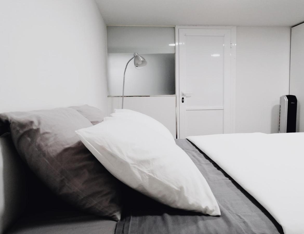 Homeforguest Bioma Modern & Minimalist Apartment Santa Cruz de Tenerife Luaran gambar